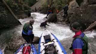 K Pacifiku cez Coast Mountains