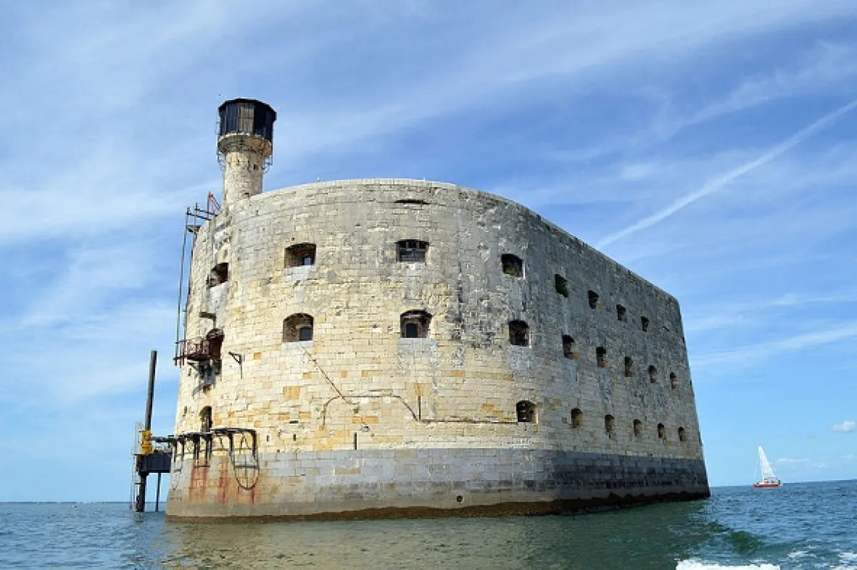Francúzske námorné pevnosti (Maritime Fortresses: The Last Defensive Walls), 2019 - fotogaléria