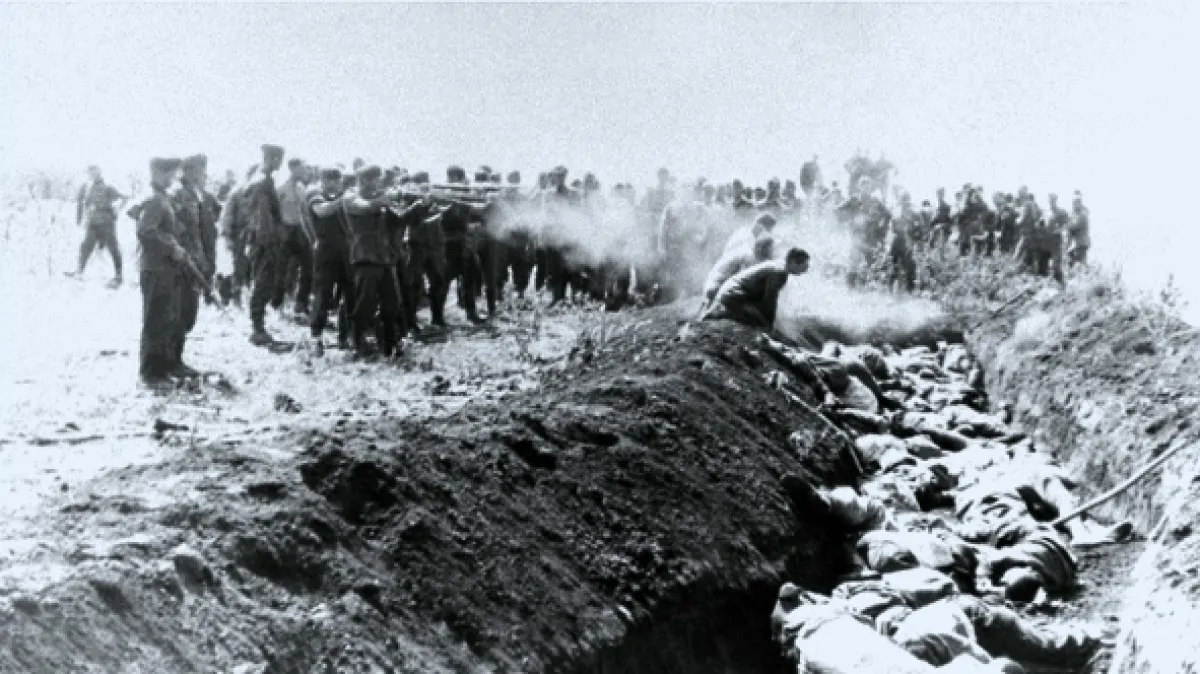 Einsatzgruppen: nacistické smrtiace komandá - fotogaléria
