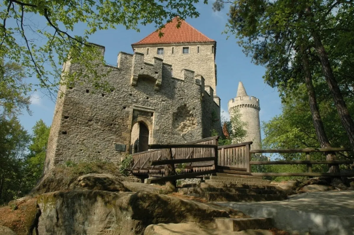 Krajinou příběhů českých hradů známých i neznámých, 2011 - fotogaléria