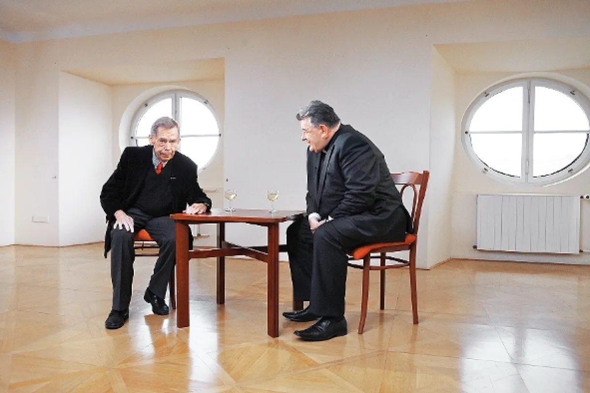 Václav Havel a Dominik Duka: Společný výslech, 2011 - fotogaléria