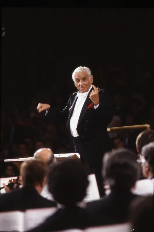 Bernstein řídí Debussyho Obrazy, 1989 - fotogaléria