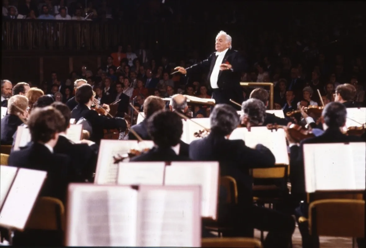 Bernstein řídí Debussyho Moře, 1989 - fotogaléria
