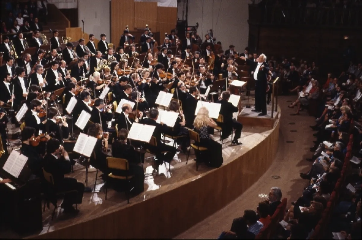 Bernstein řídí Debussyho Obrazy, 1989 - fotogaléria