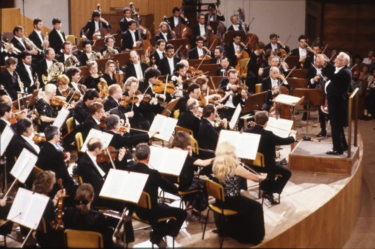 Bernstein řídí Debussyho Moře, 1989 - fotogaléria