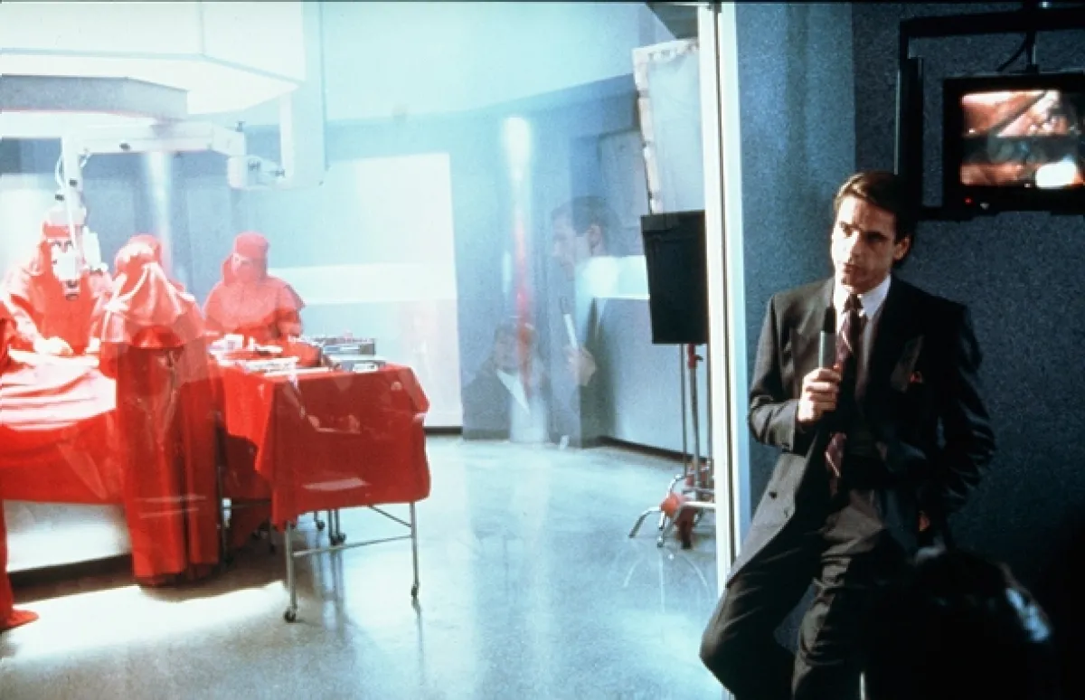Příliš dokonalá podoba (Dead Ringers), 1988 - fotogaléria