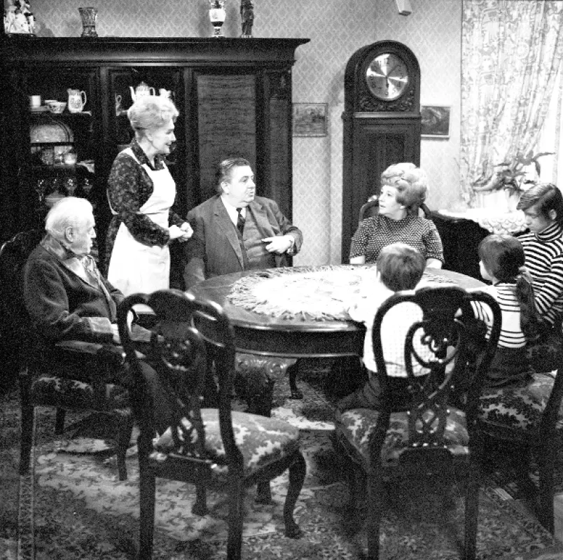 Večera, 1974 - fotogaléria