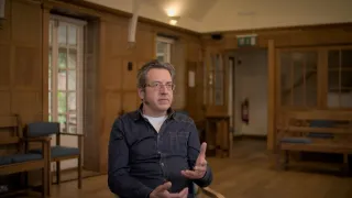 Ghislaine Maxwellová a jej obete (2/3)