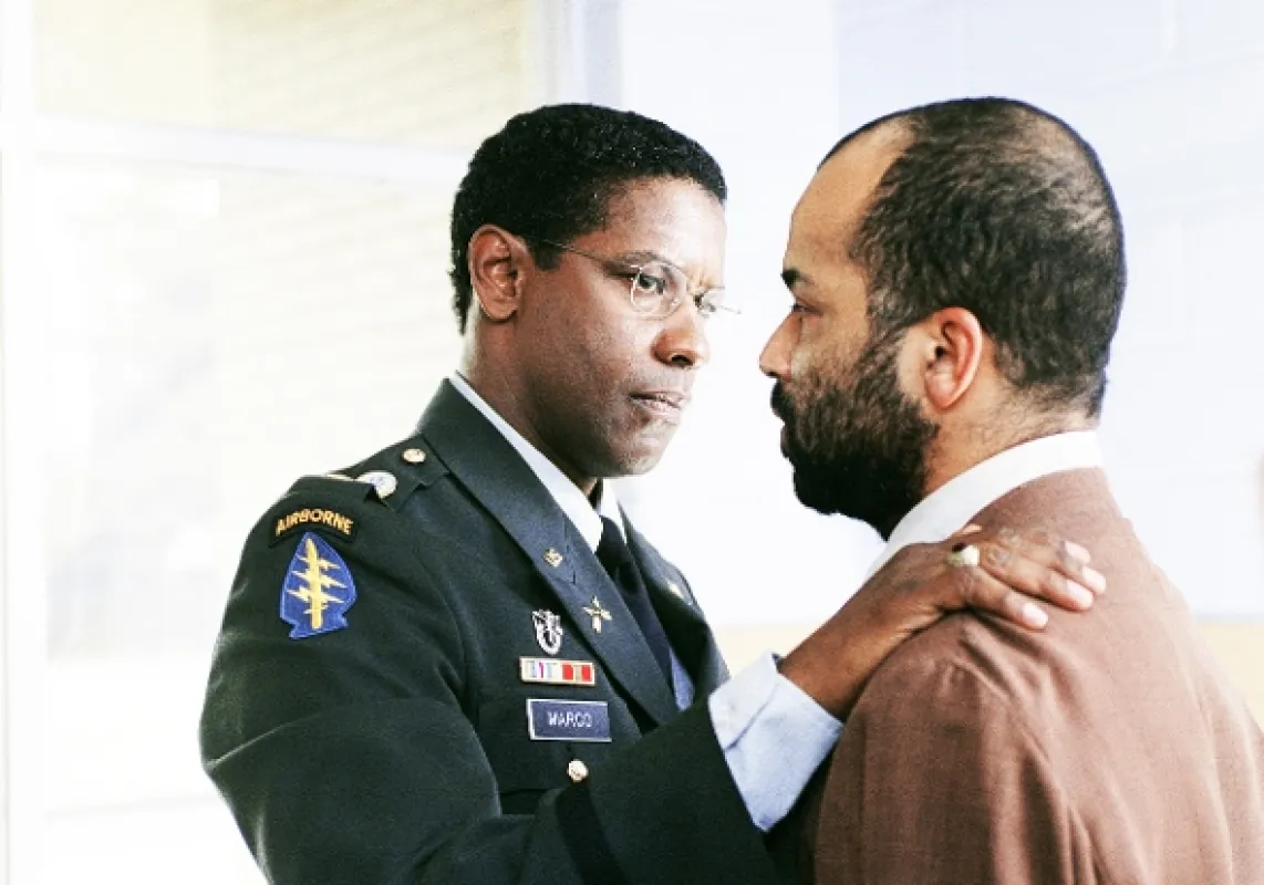 Manchurianský kandidát (The Manchurian Candidate), 2004 - fotogaléria