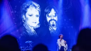 Petra Janů - Jedeme dál