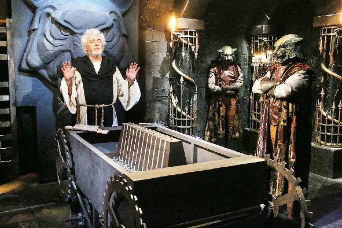 Pevnost Boyard, 2001 - fotogaléria