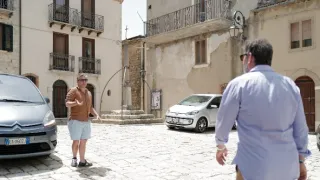 Manu a Matěj na cestě podél Apenin (3/10)
