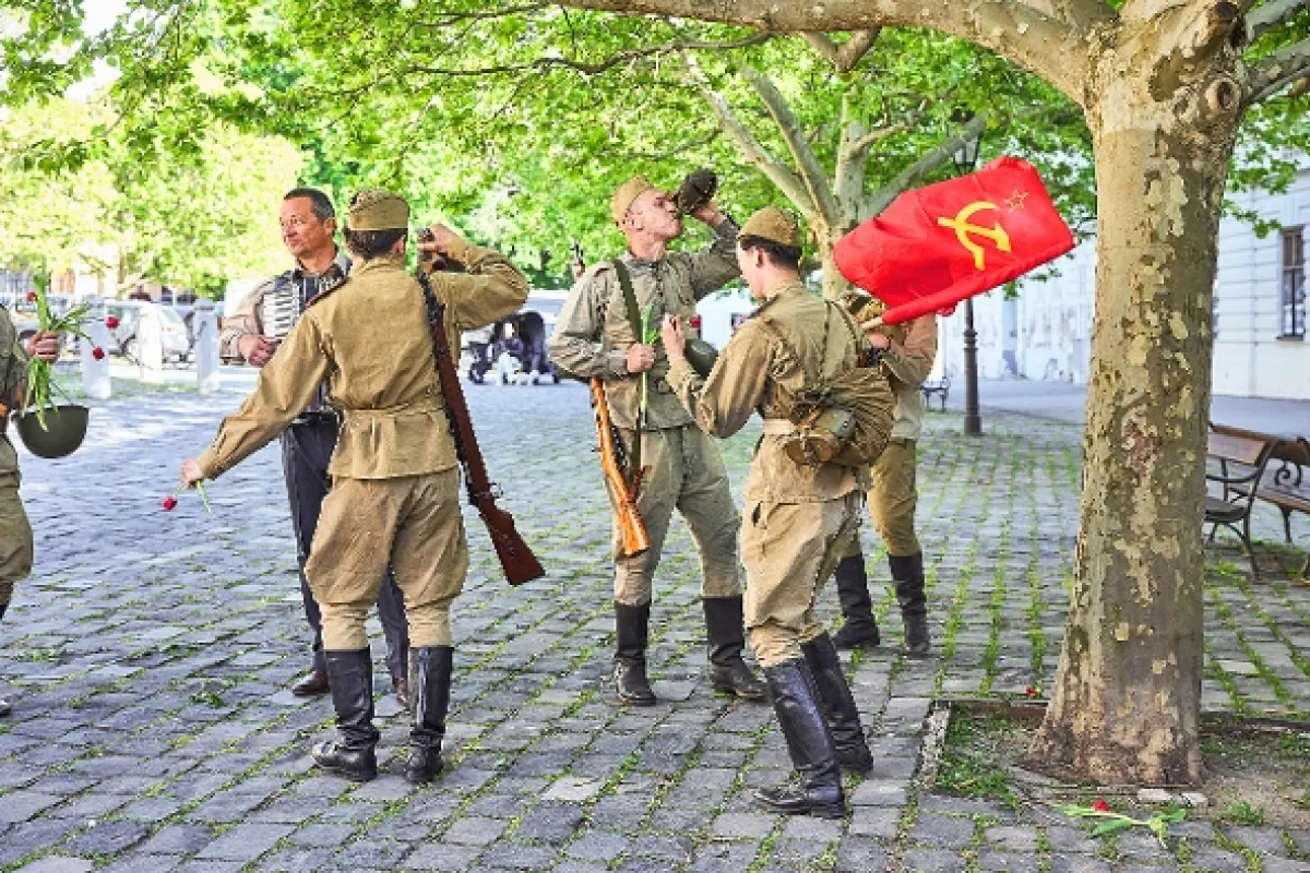 Dunaj, k vašim službám, 2026 - fotogaléria