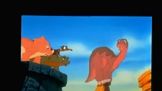 Země dinosaurů 6: Tajemství ještěří skály