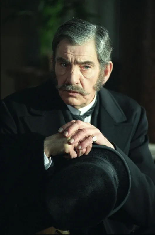 Z pamětí Sherlocka Holmese (The Memoirs Of Sherlock Holmes), 1994 - fotogaléria