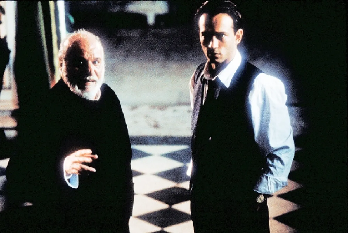 Krev andělů (Talk of Angels), 1998 - fotogaléria
