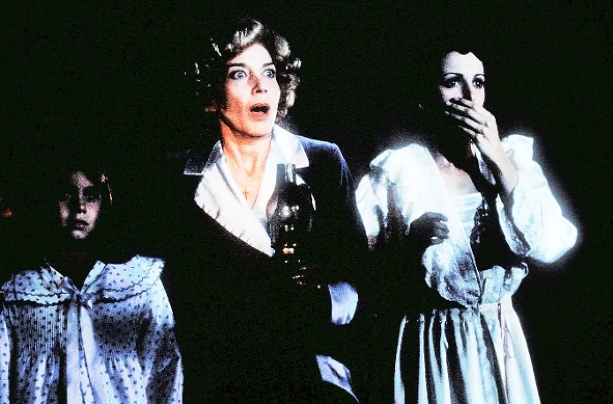 Krev andělů (Talk of Angels), 1998 - fotogaléria