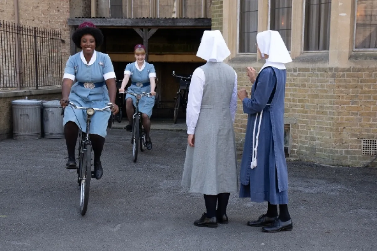 Zavolejte porodní sestřičky (Call the Midwife XIV), 2025 - fotogaléria