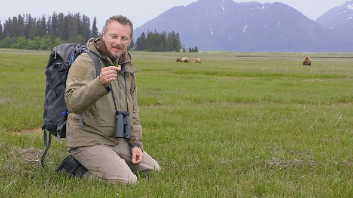 Stretnutie s grizlym (Grizzly Encounters with Chris Morgan), 2018 - fotogaléria
