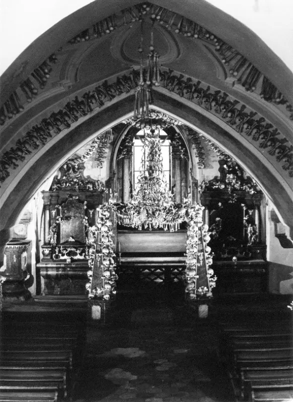 Kostnice, 1970 - fotogaléria