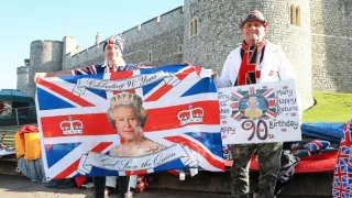 Královna Alžběta II. - povinnost nade vše