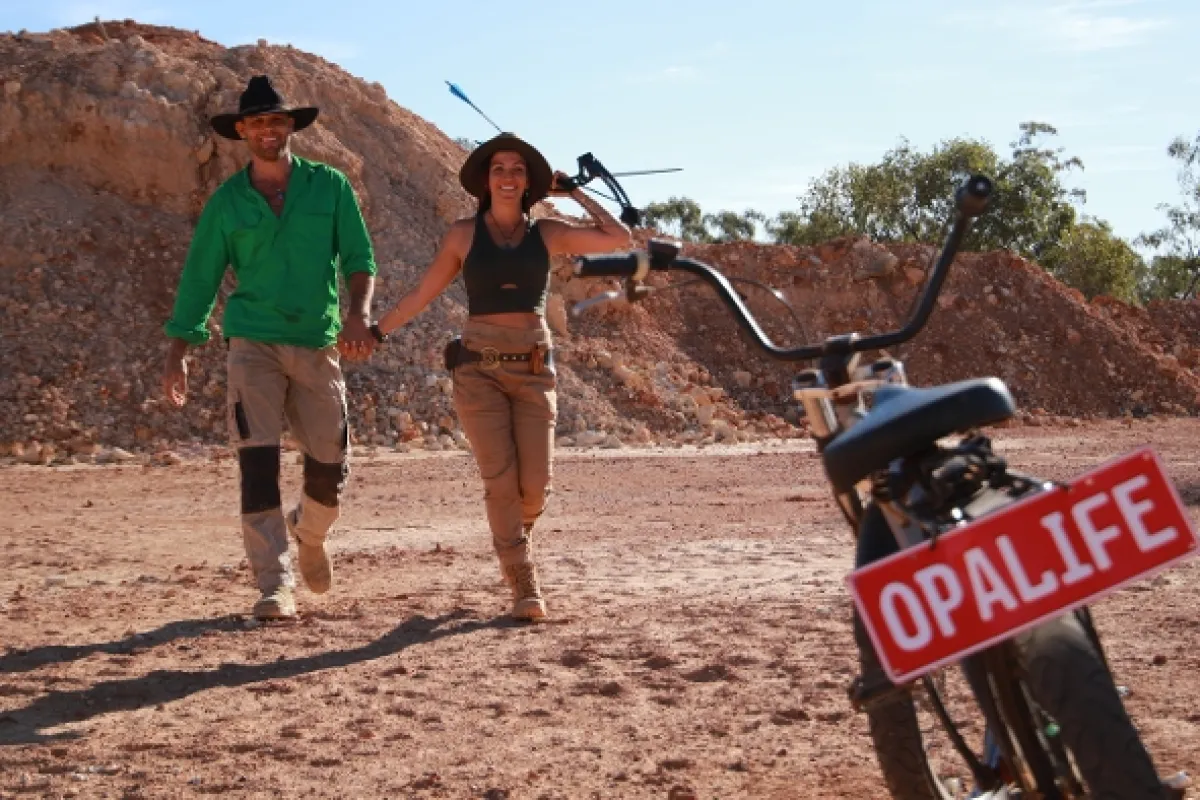Lovci opálů (Outback Opal Hunters), 2021 - fotogaléria