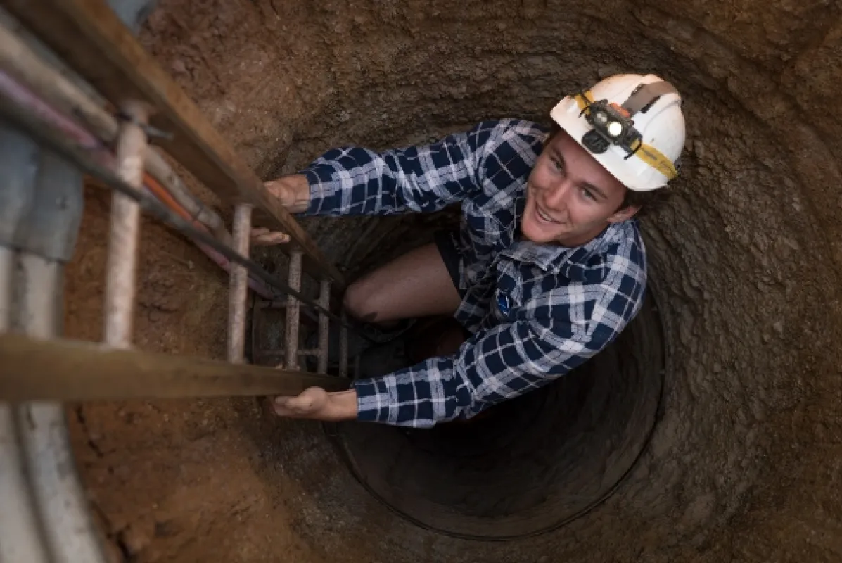 Lovci opálů (Outback Opal Hunters), 2021 - fotogaléria
