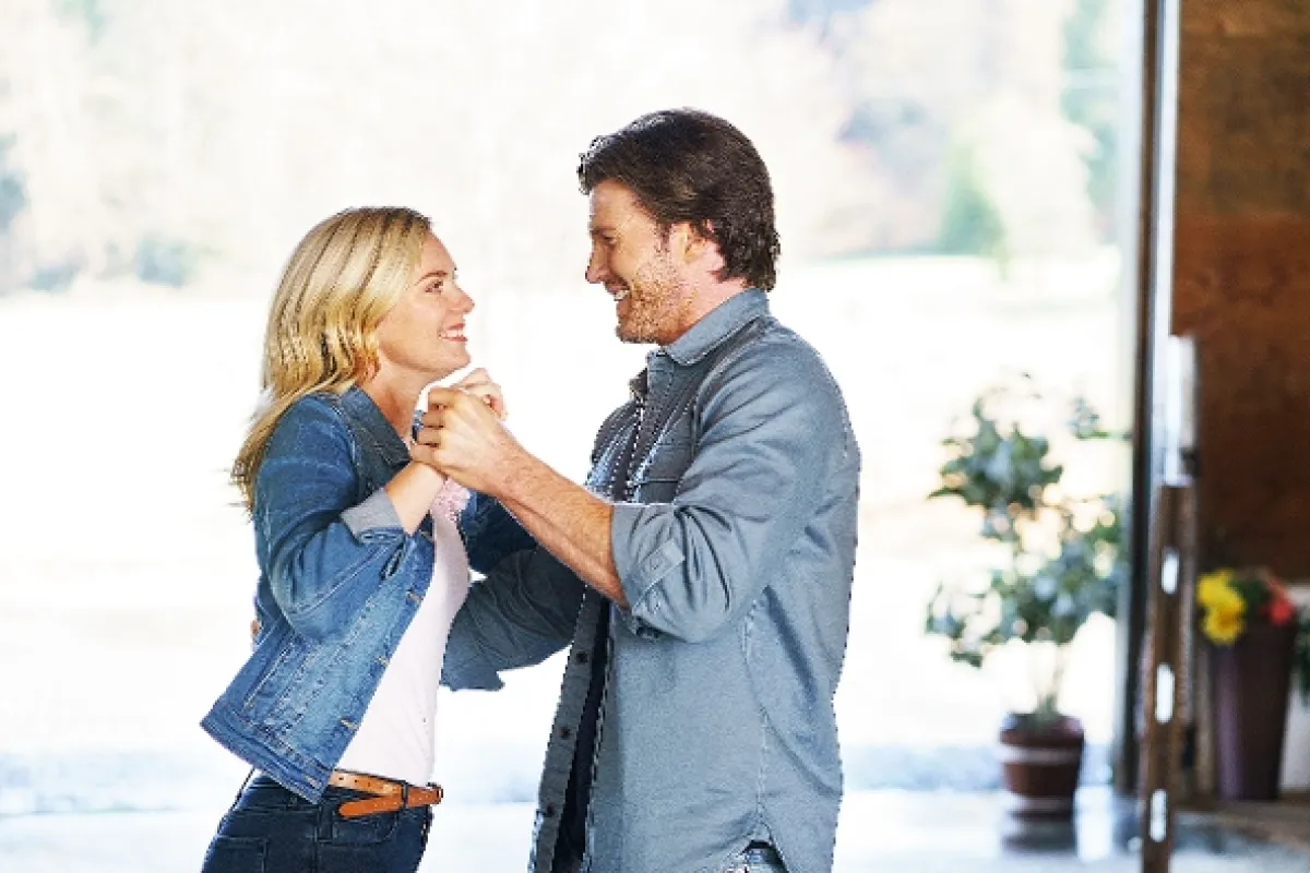 Předpověď pro lásku (Love in the Forecast), 2020 - fotogaléria