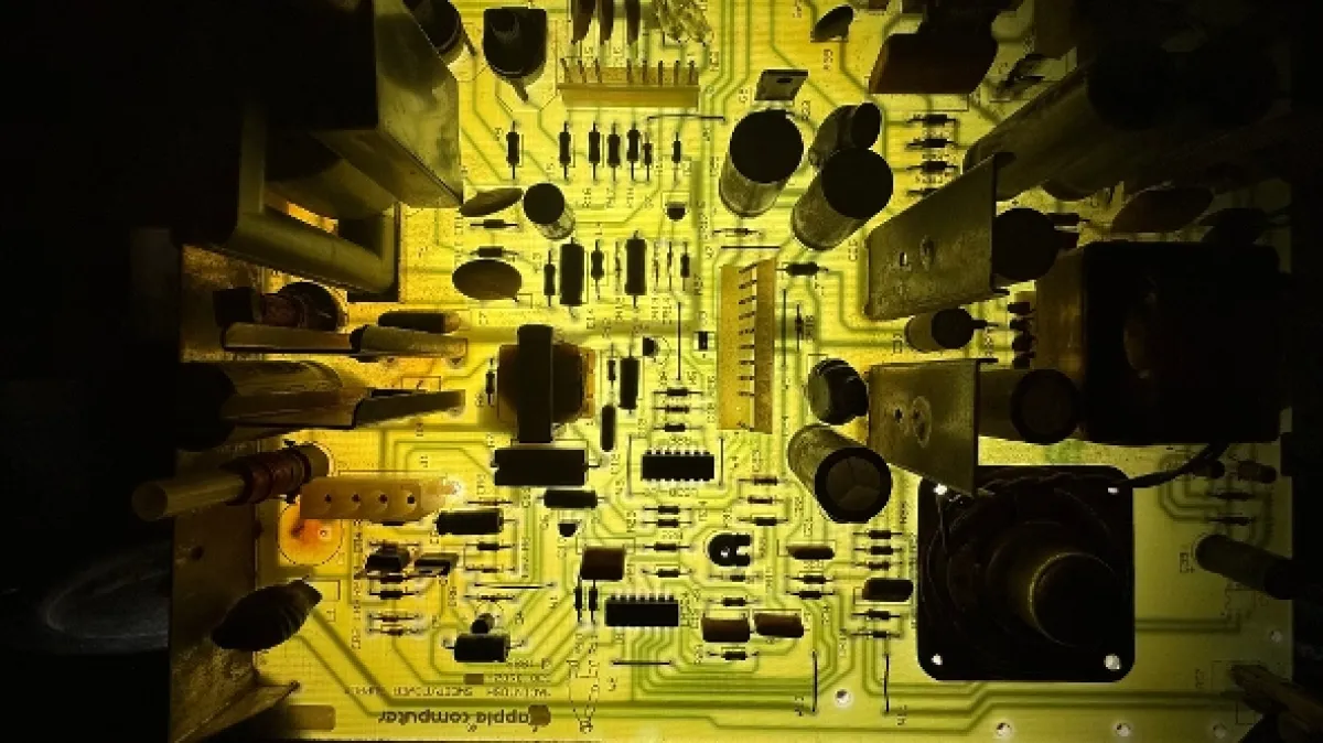 Apple: Jak prodat revoluci (The Apple-Story: Selling the Revolution), 2026 - fotogaléria