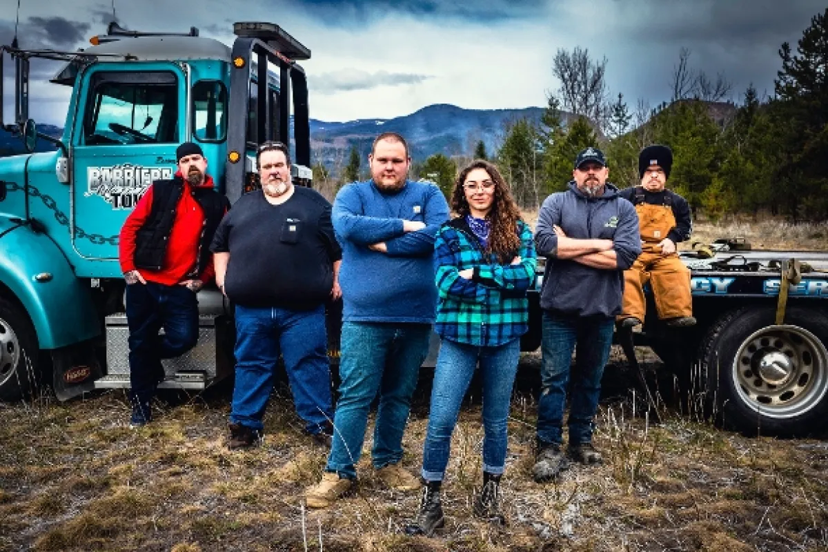 Truckeři na okreskách (Backroad Truckers), 2022 - fotogaléria
