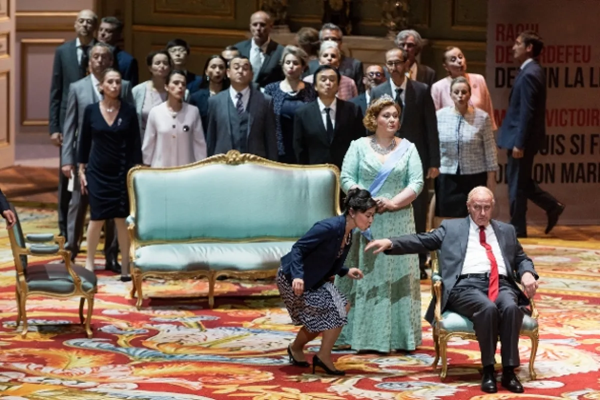 J. Offenbach: Modrovous - fotogaléria