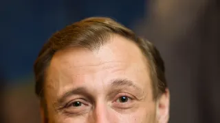 Zlatá labuť (39)