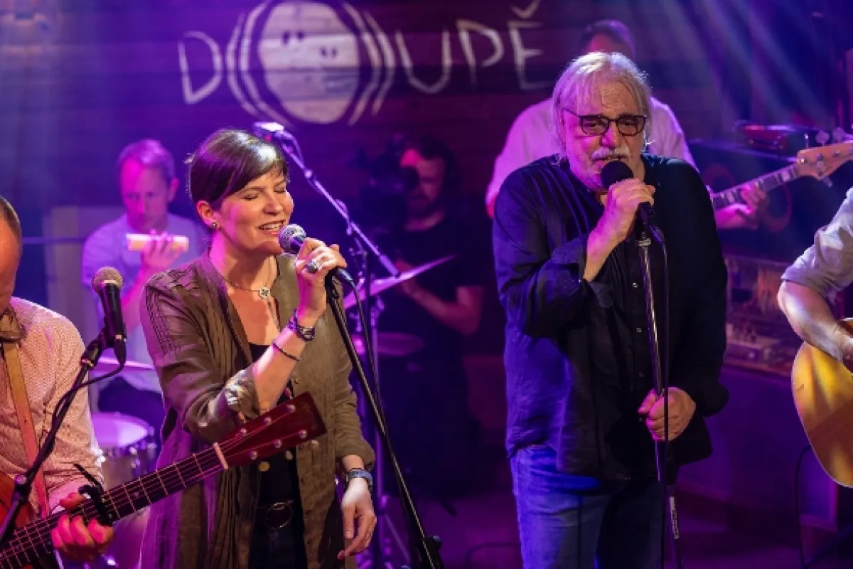 Doupě Roberta Křesťana & Druhé trávy - fotogaléria