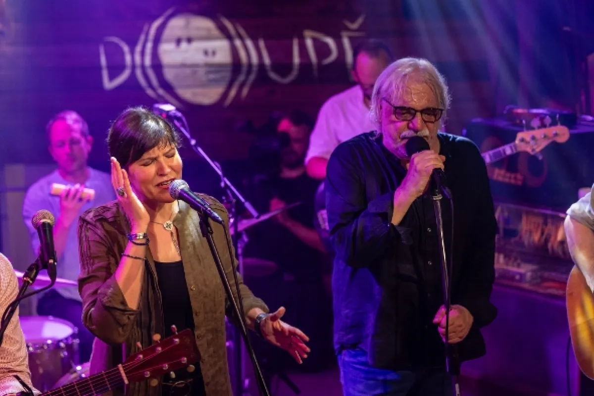Doupě Roberta Křesťana & Druhé trávy - fotogaléria