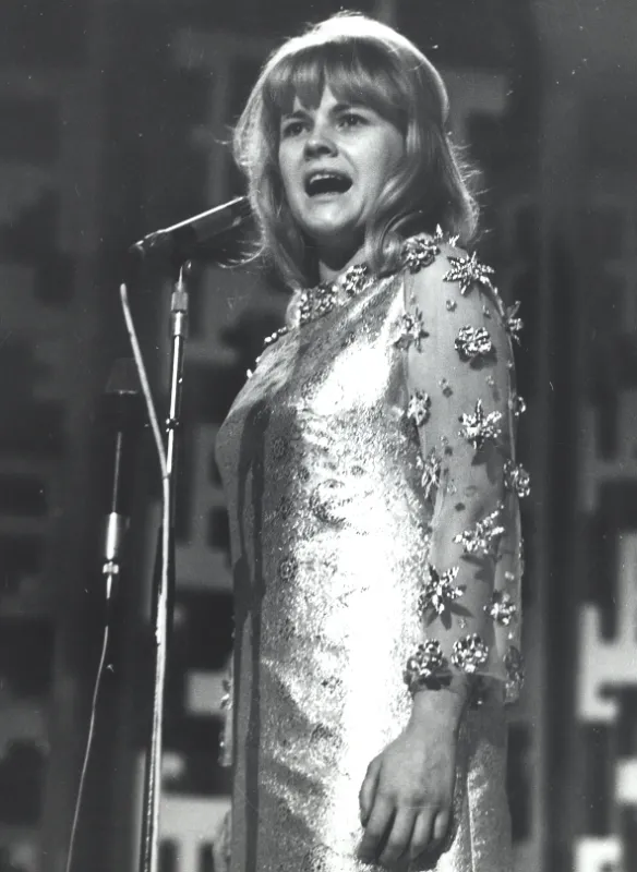 Úsměvy Evy Pilarové, 2000 - fotogaléria