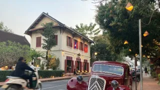 Laos: Ozvěny harmonie (2)