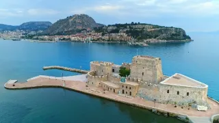 Tajemství odhalená z výšky III (2)