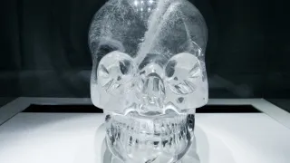 Luštitelé záhad