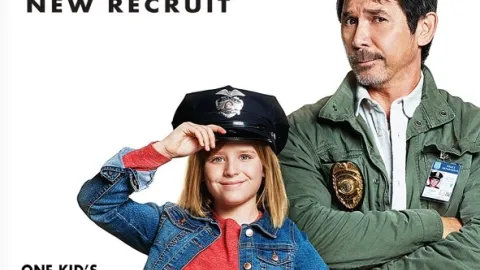 Jeden a půl policajta: Nováček