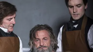 Profesor a šílenec